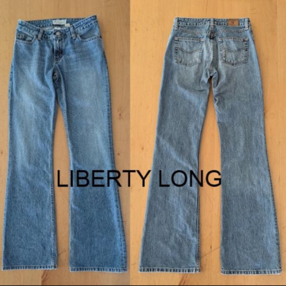 BKE Denim Liberty Long Jeans Sz26 x 33½ Faded Flare Leg 5 Pocket Zipper Fly